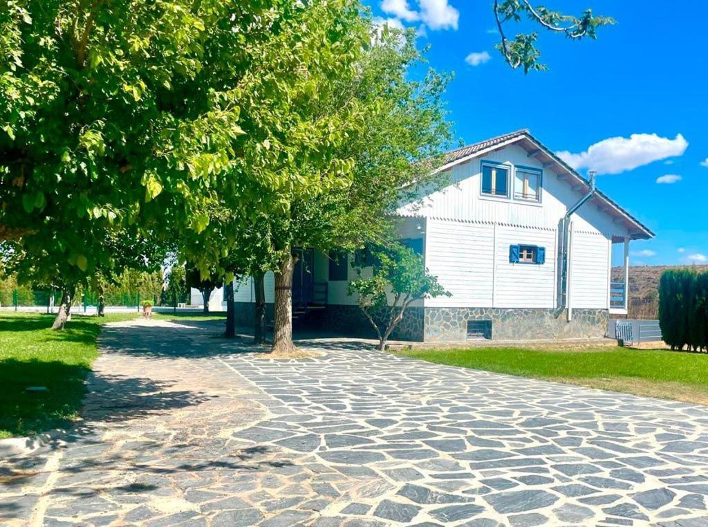 Villa Con Piscina Privada *